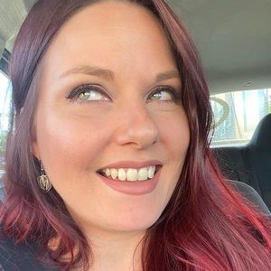 Meet your Posher, Marianna